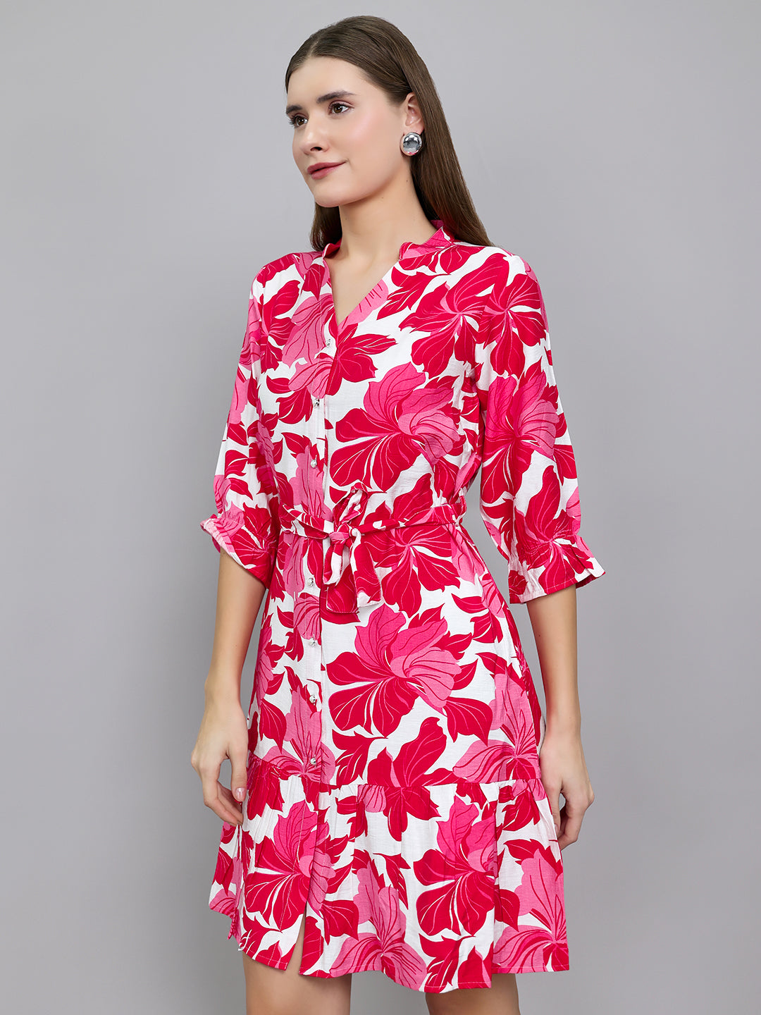 Women Magenta Floral Print Front Open 3/4th Sleeve Tunic