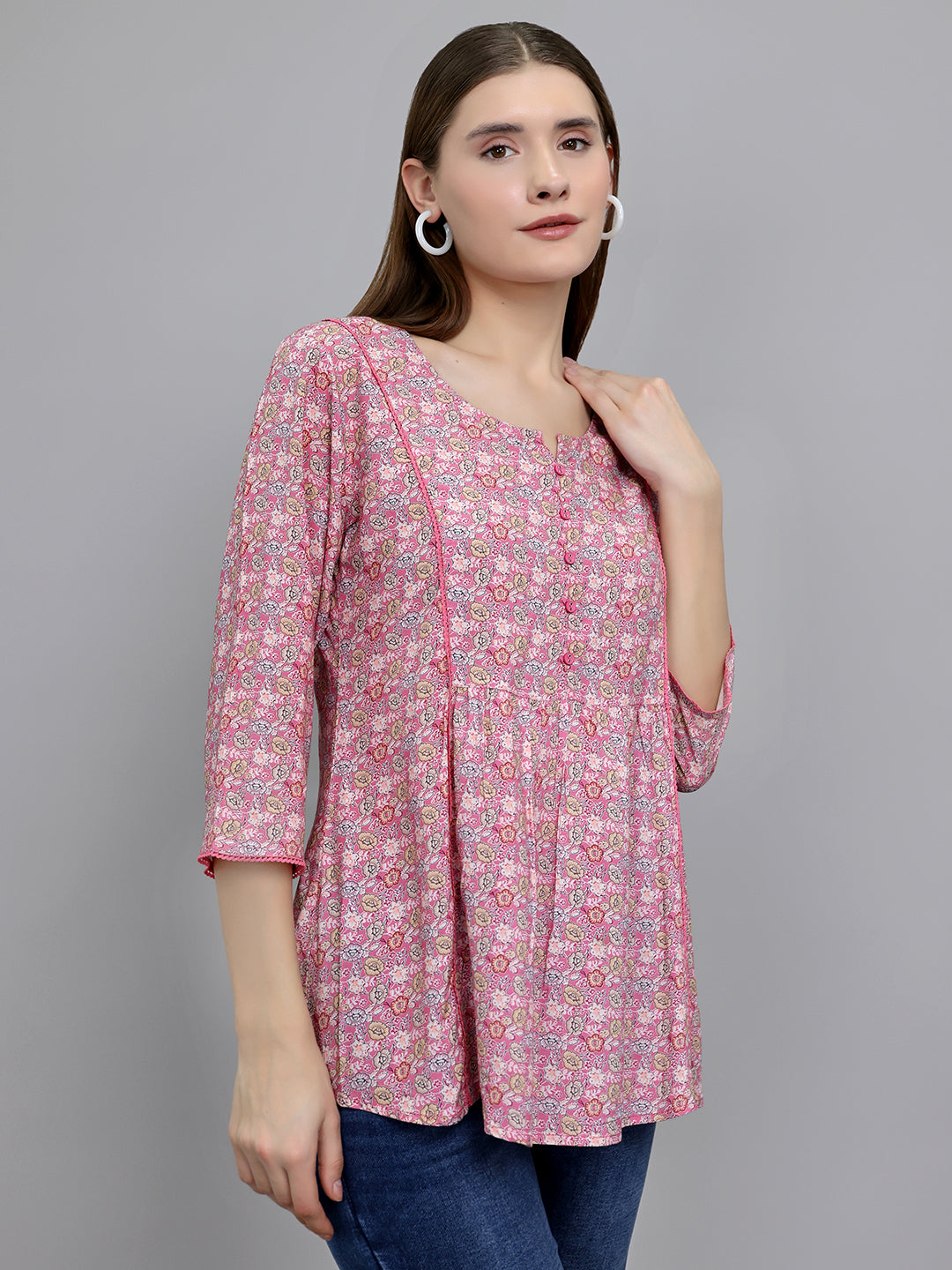 Women Pink Printed Round Neck 3/4th Sleeve Top