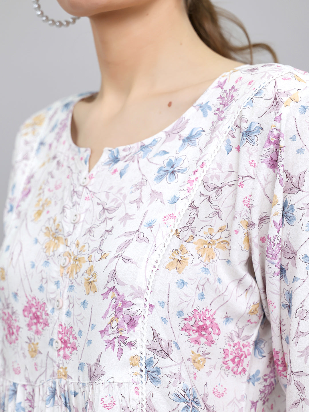 Women Off White Printed Round Neck Top