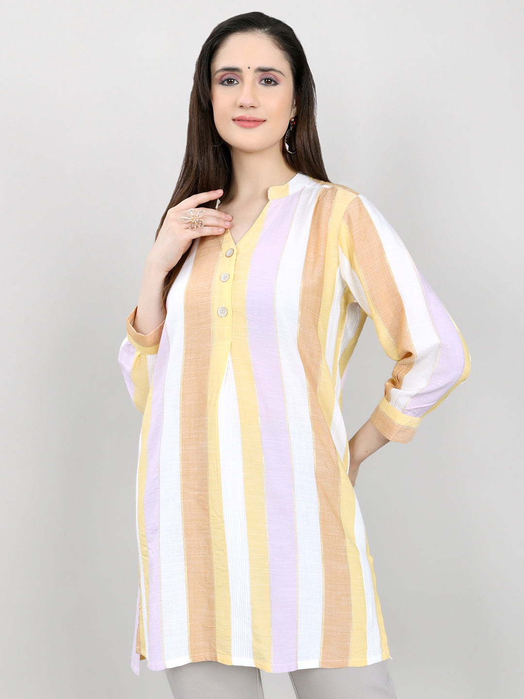 Women Multicolor Stripe V Neck 3/4th Sleeve Kurti