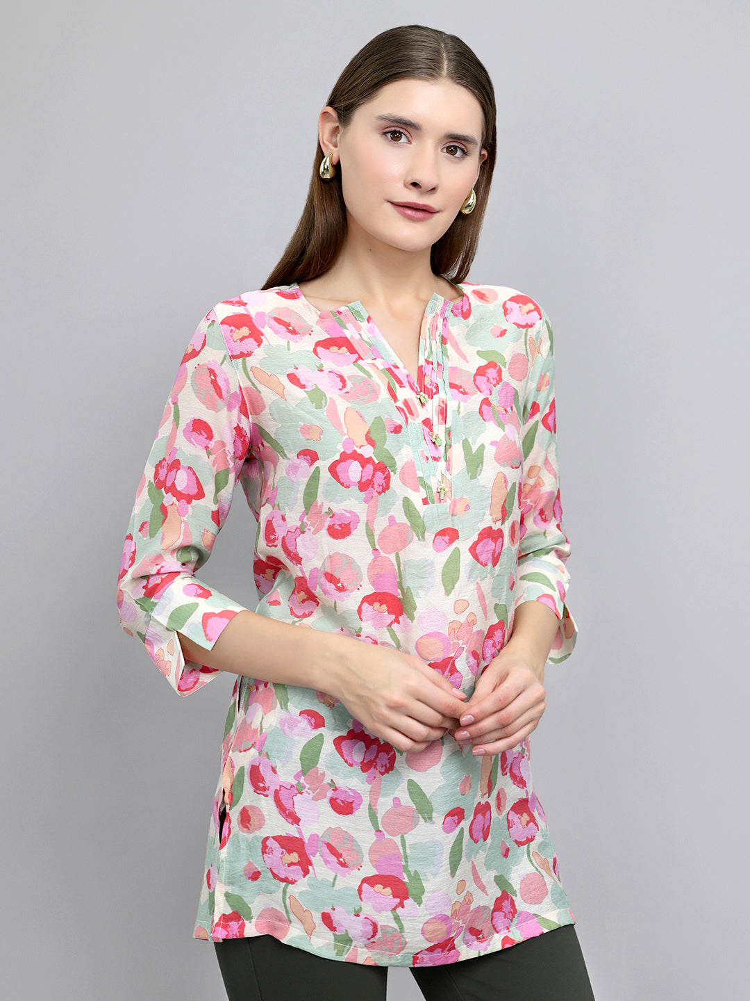 Women Pink Printed Fashion Neck 3/4th Sleeve Kurti