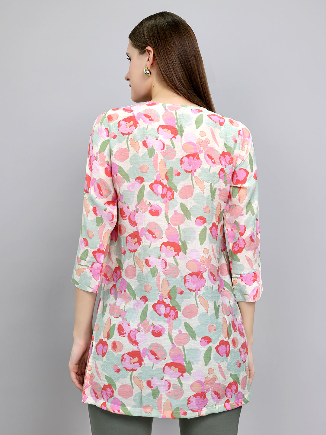 Women Pink Printed Fashion Neck 3/4th Sleeve Kurti