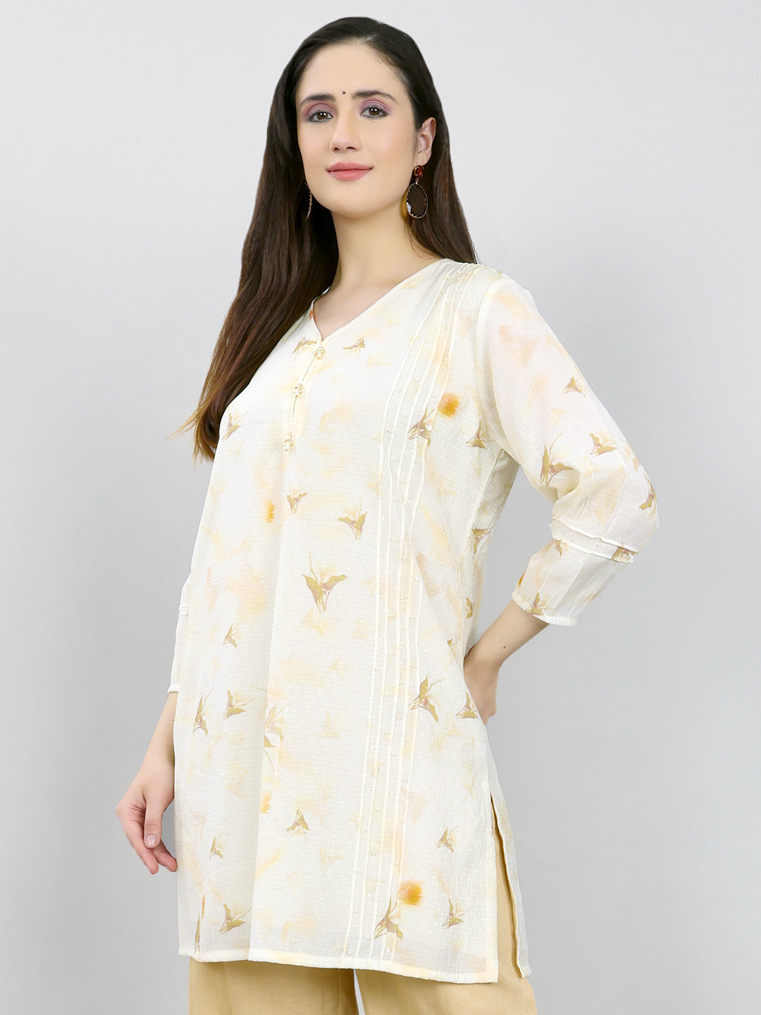 Women Cream Printed V Neck Kurti
