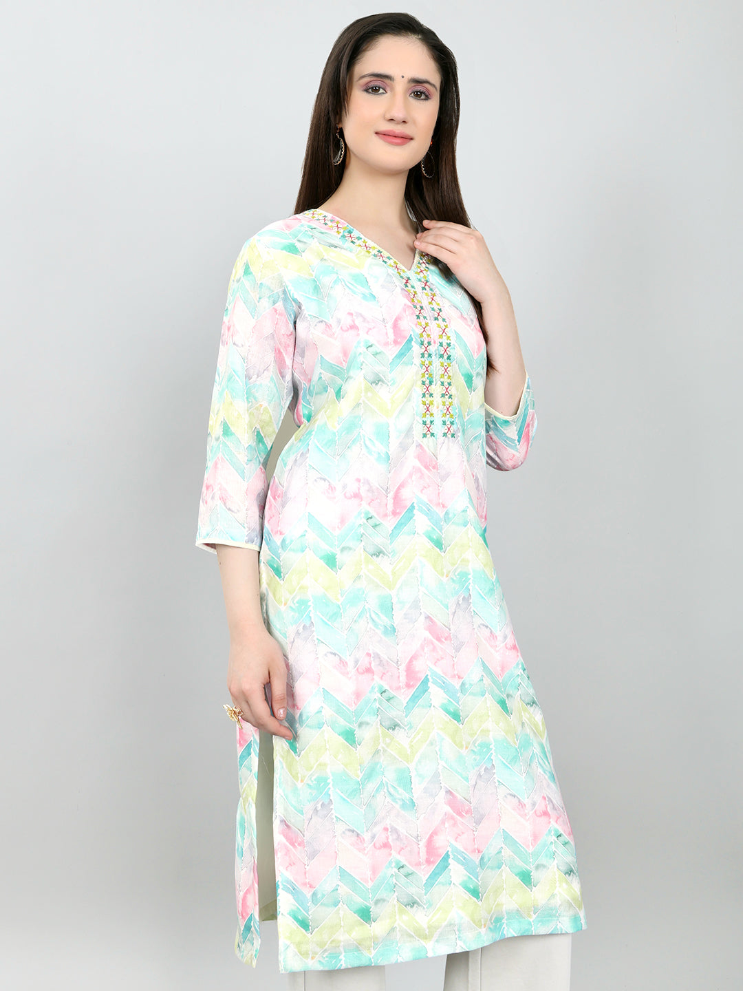 Women Multicolor Printed V Neck Kurti