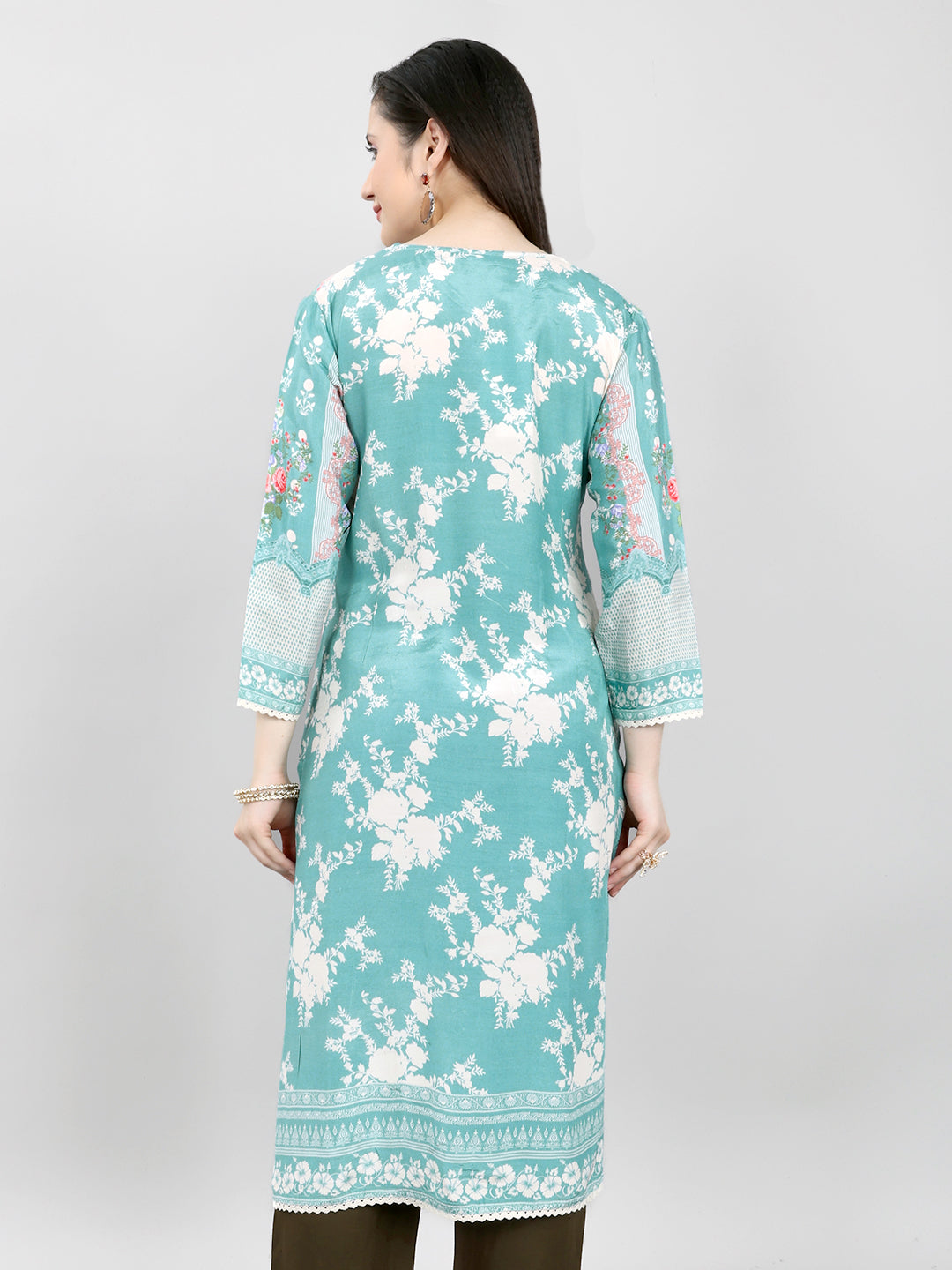 Women Blue Printed V Neck 3/4th Sleeve Kurti