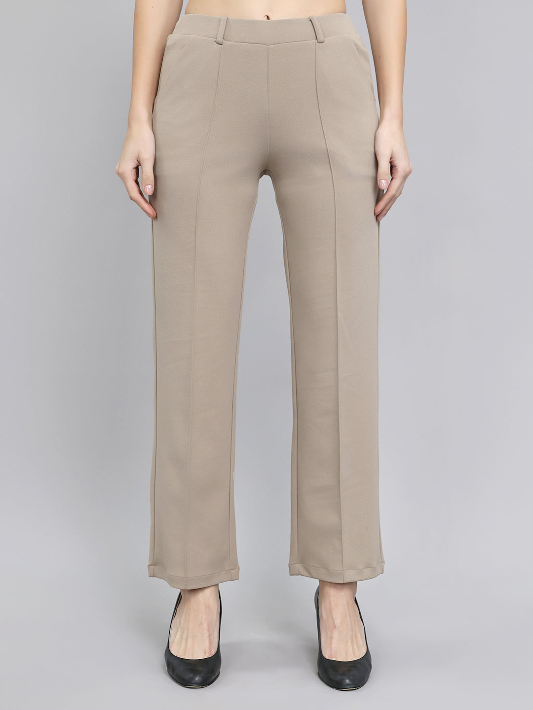 Women Beige Solid Regular Fit Jegging