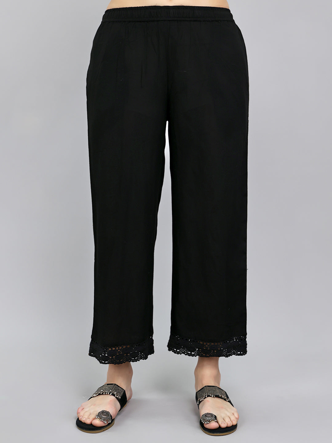 Women Black Solid Regular Fit Palazzo