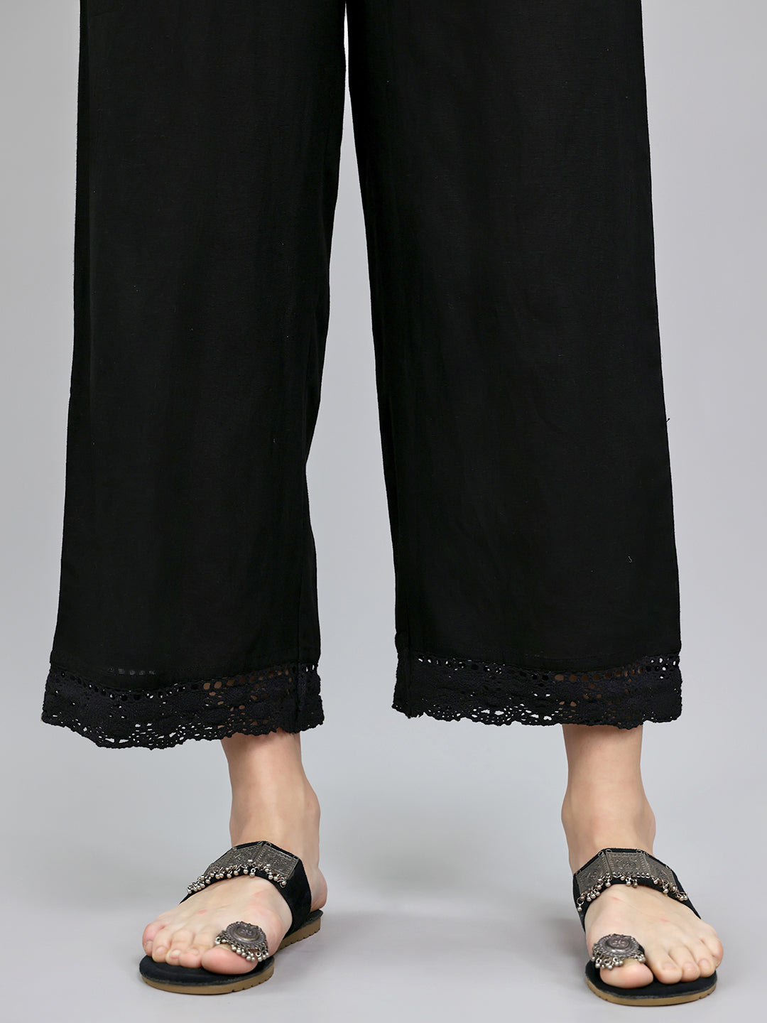 Women Black Solid Regular Fit Palazzo