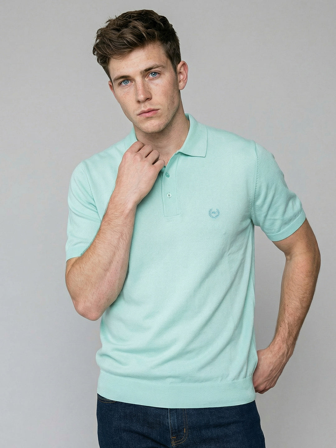 Men Sea Green Solid Collar Half Sleeve T-Shirt