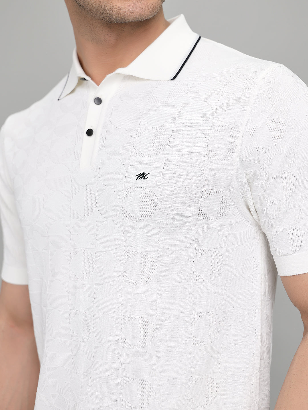 Men White Self Design Collar Half Sleeve T-Shirt
