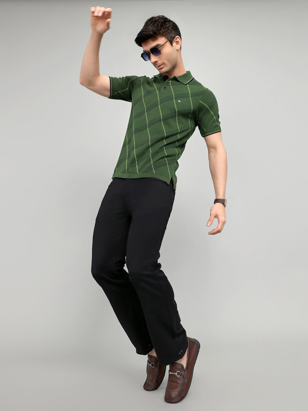 Men Green Printed Collar Half Sleeve T-Shirt