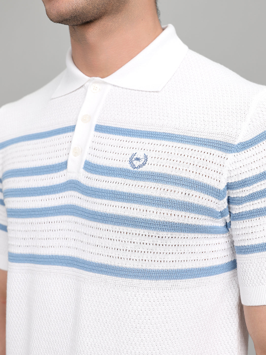 Men White Stripe Collar Half Sleeve T-Shirt