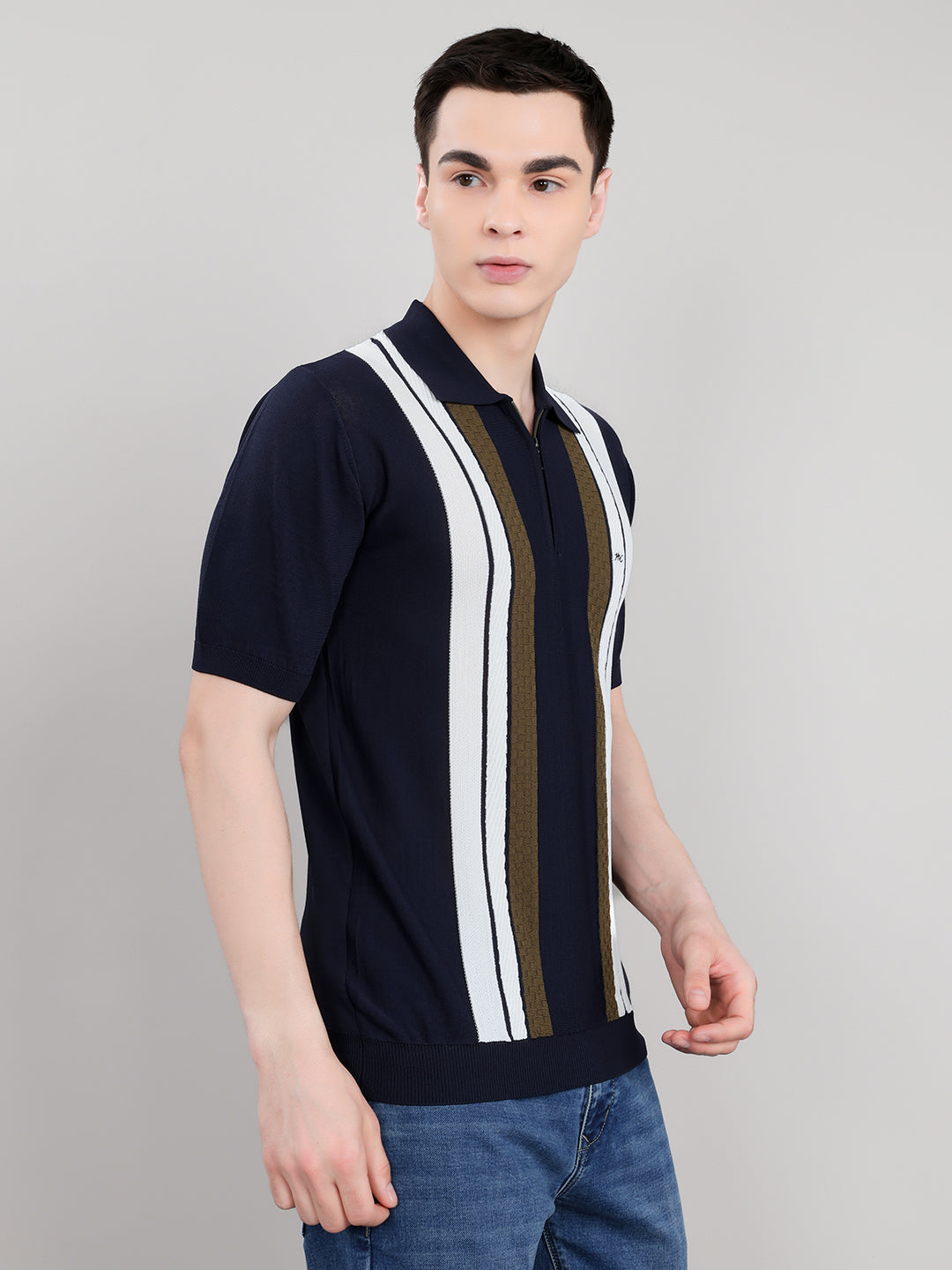 Men Navy Blue Intarsia Collar Half Sleeve T-Shirt