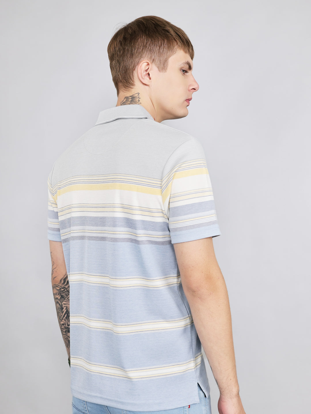 Men Grey Stripe Collar Half Sleeve T-Shirt