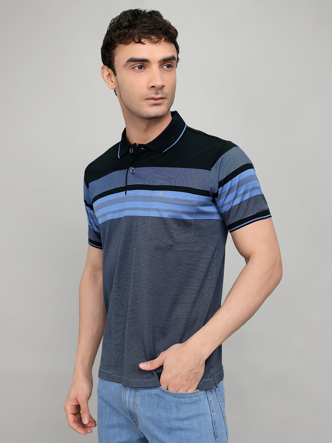 Luxuria Men Black Stripe Collar Half Sleeve T-Shirt