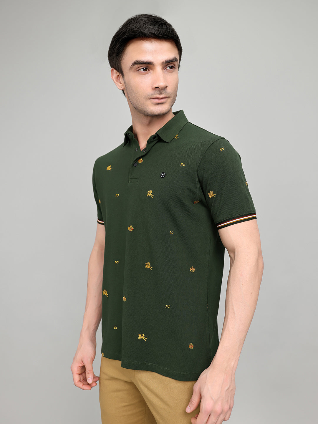Men Green Embroidered Collar Half Sleeve T-Shirt