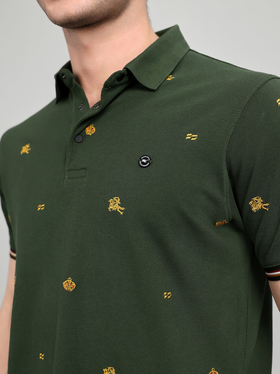 Men Green Embroidered Collar Half Sleeve T-Shirt