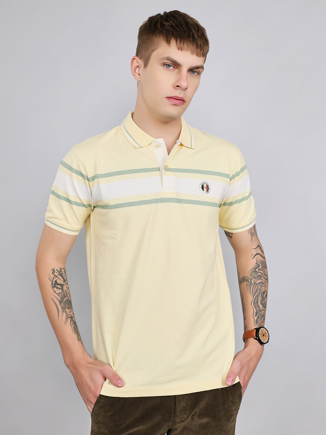 Men Yellow Stripe Collar Half Sleeve T-Shirt