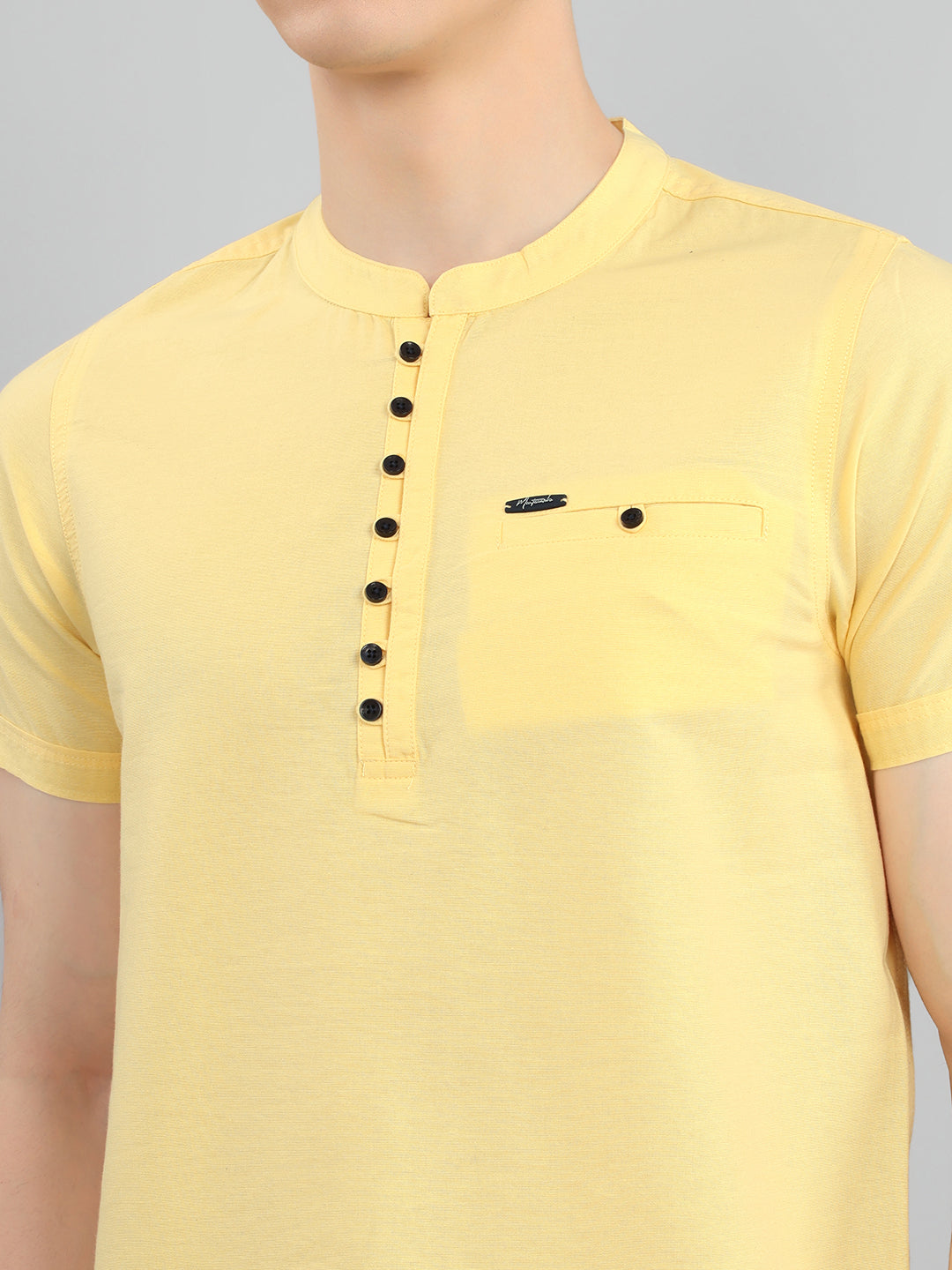 Men Yellow Solid Henley Neck Half Sleeve Kurta