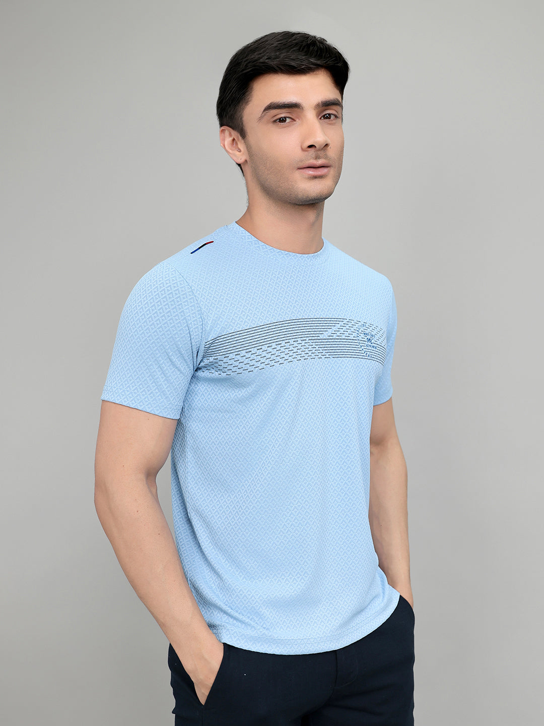 Men Sky Blue Solid Round Neck Half Sleeve T-Shirt