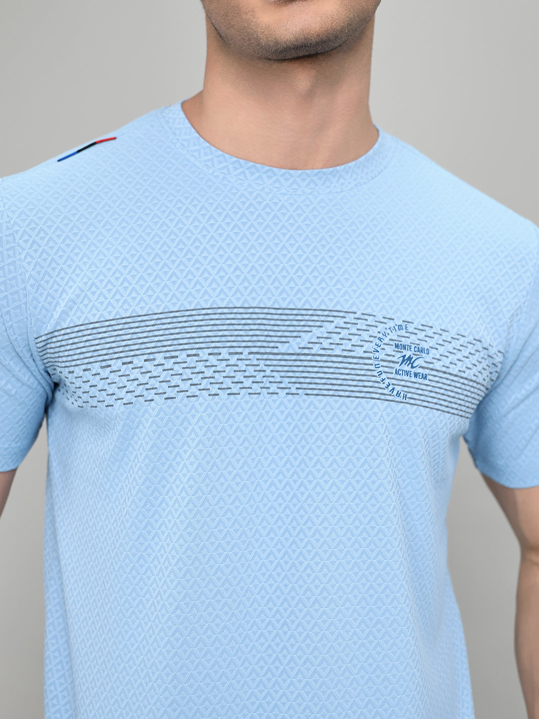Men Sky Blue Solid Round Neck Half Sleeve T-Shirt