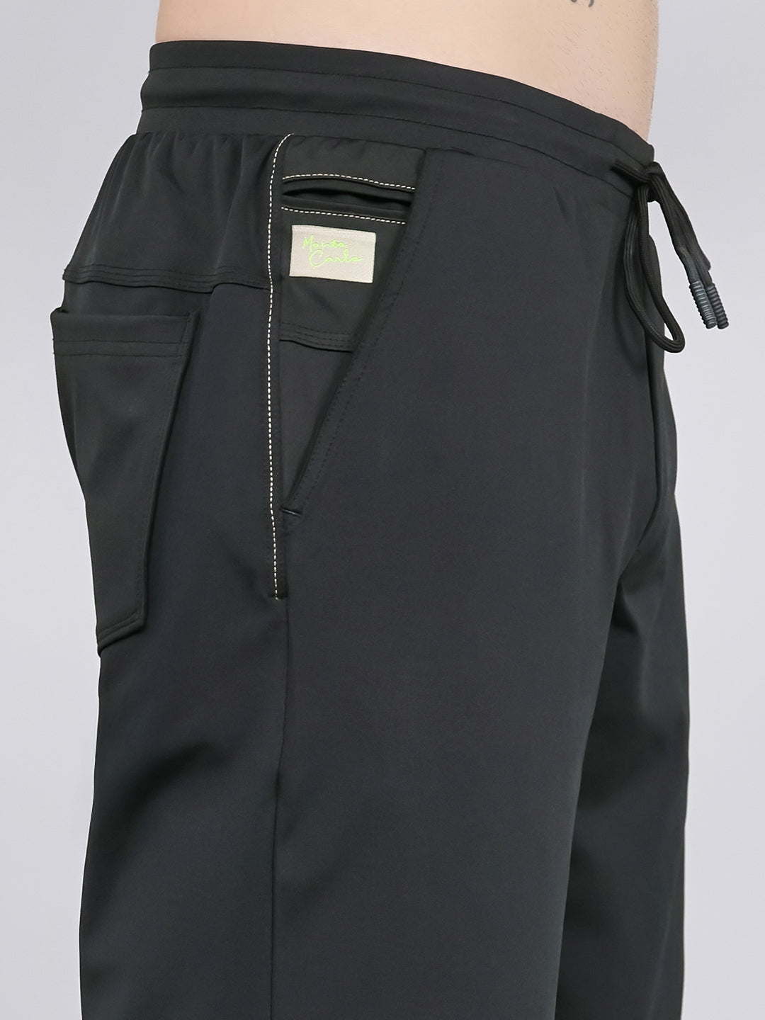 Men Black Solid Smart Fit Bermuda