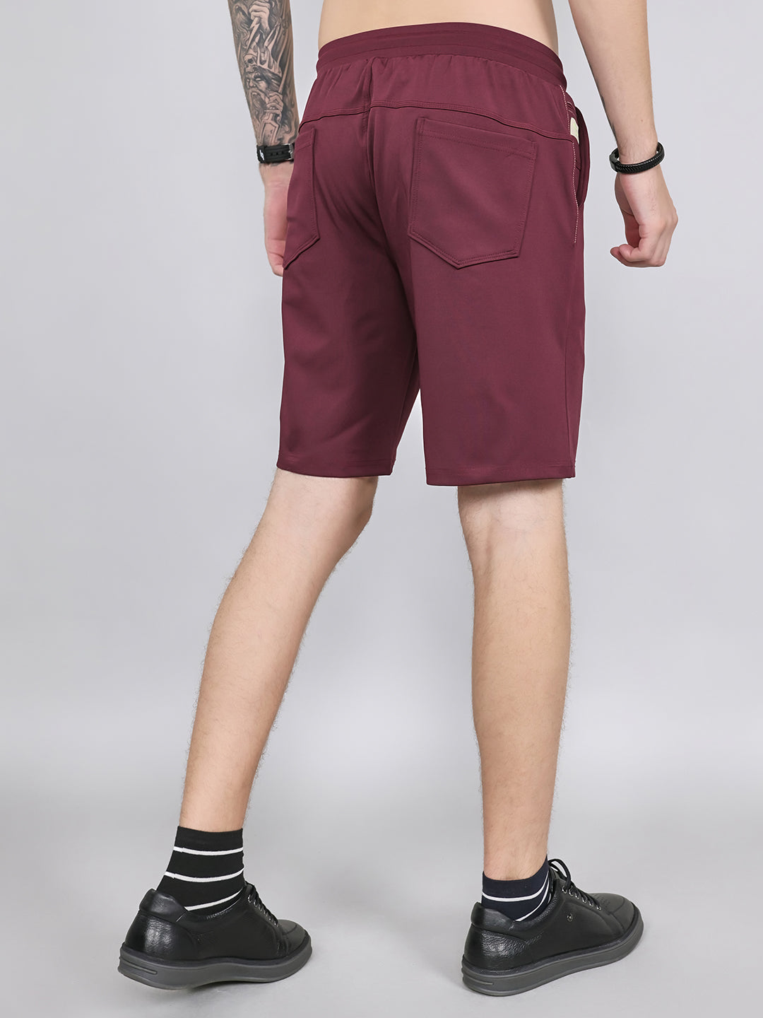 Men Maroon Solid Smart Fit Bermuda