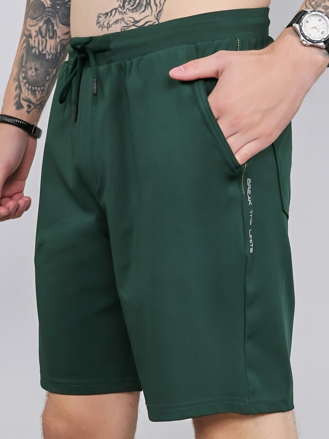Men Green Plain Smart Fit Bermuda