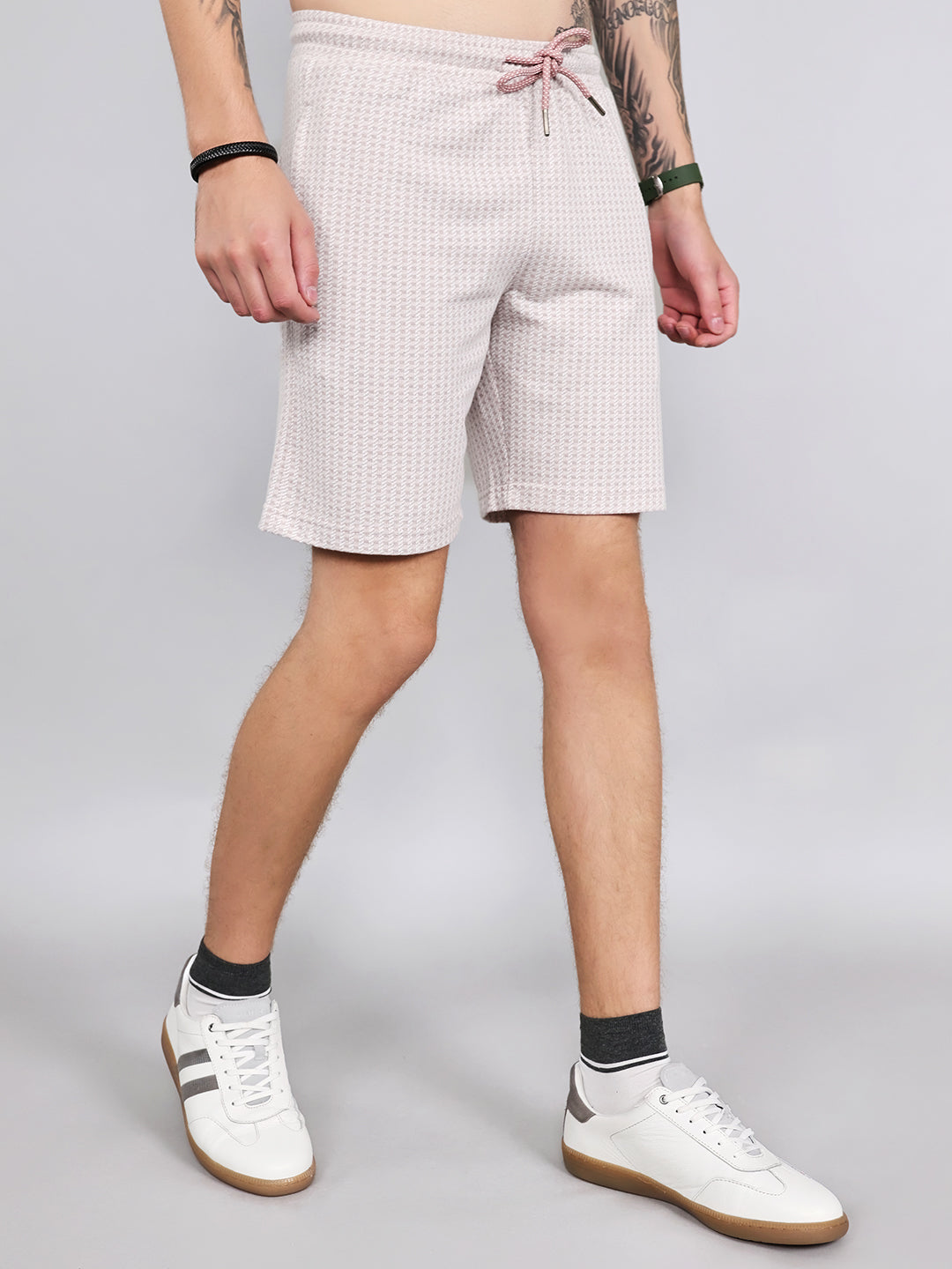 Men Pink Jacquard Regular Fit Bermuda