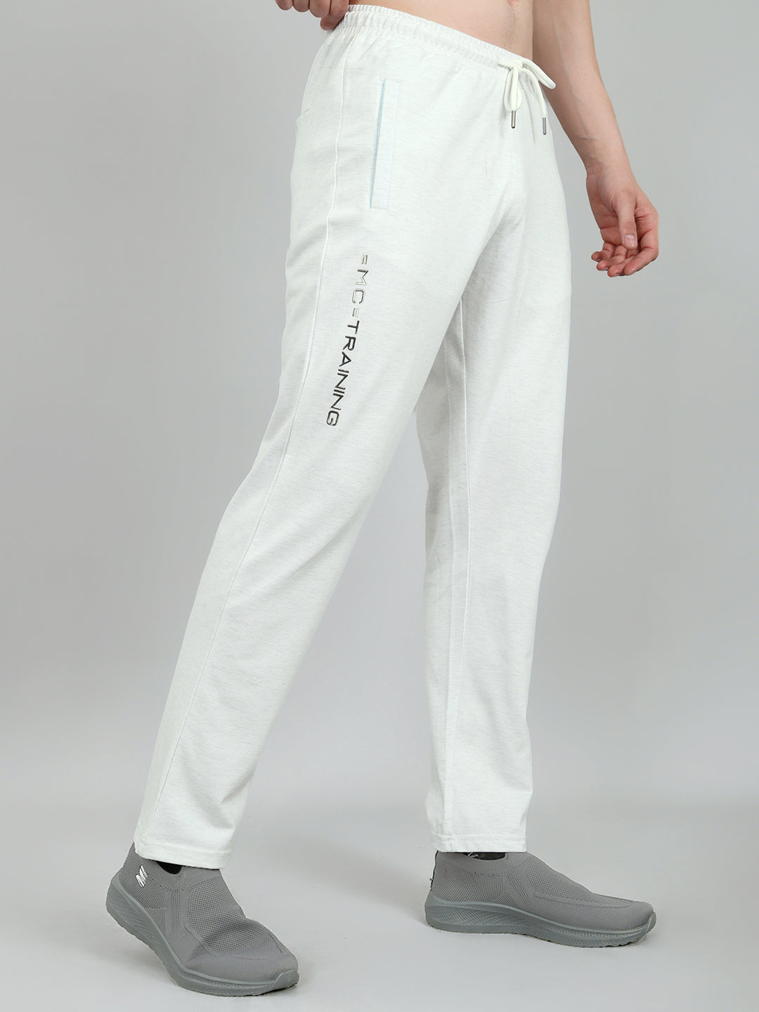 Men Off White Solid Regular Fit Lower