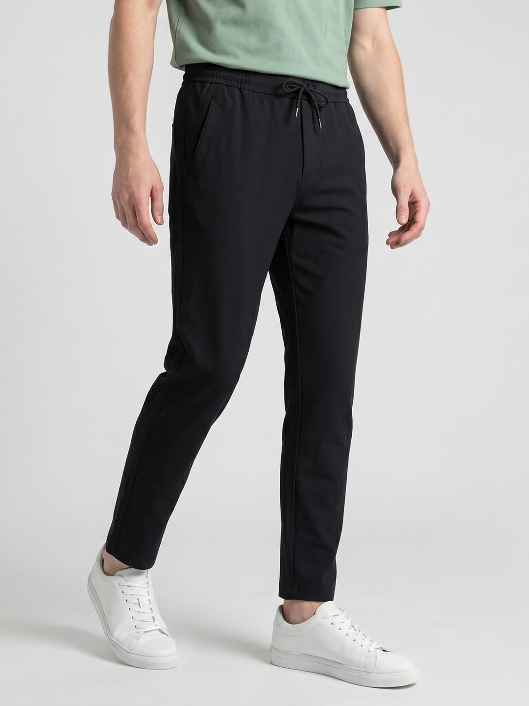 Men Black Solid Regular Fit Lower