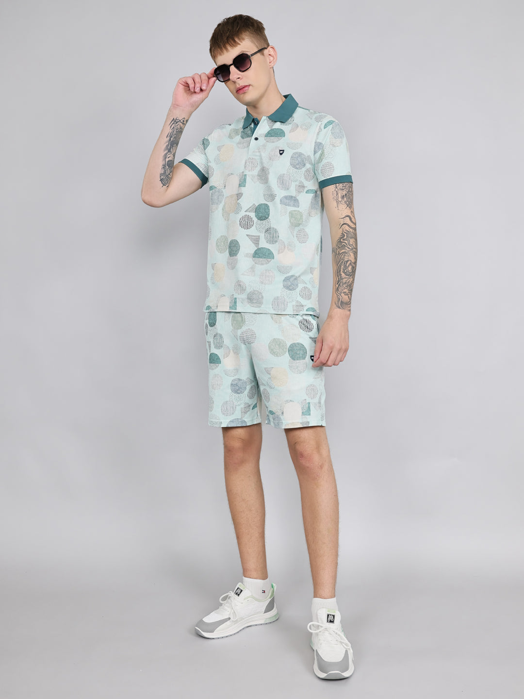 Men Green Abstract Print Regular Fit Bermuda Set