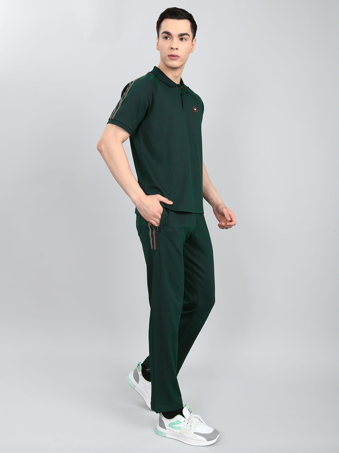 Men Green Solid Round Neck Half Sleeve Lower Set
