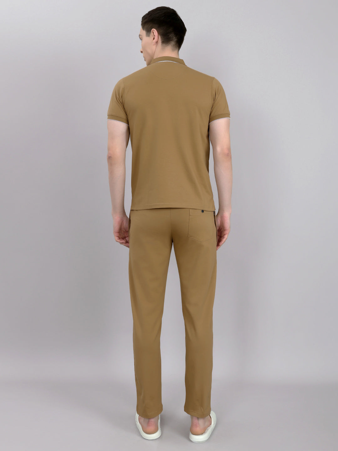 Men Brown Solid Round Neck Half Sleeve Lower Set
