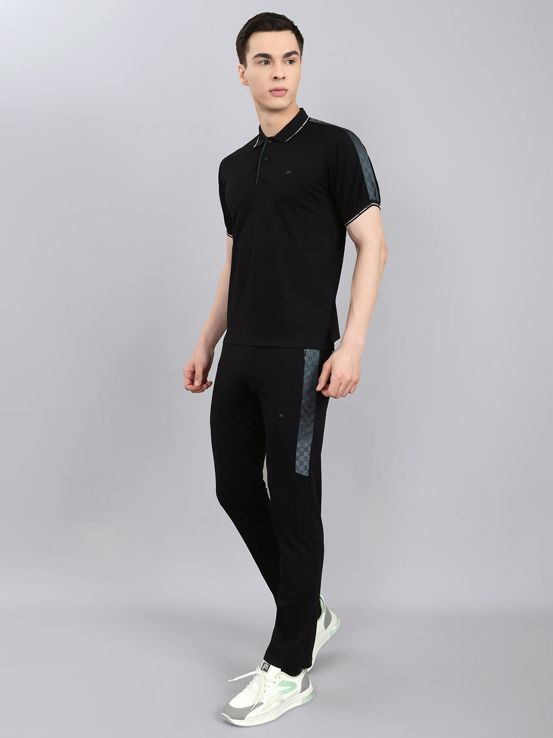 Men Black Solid Collar Half Sleeve Lower Set