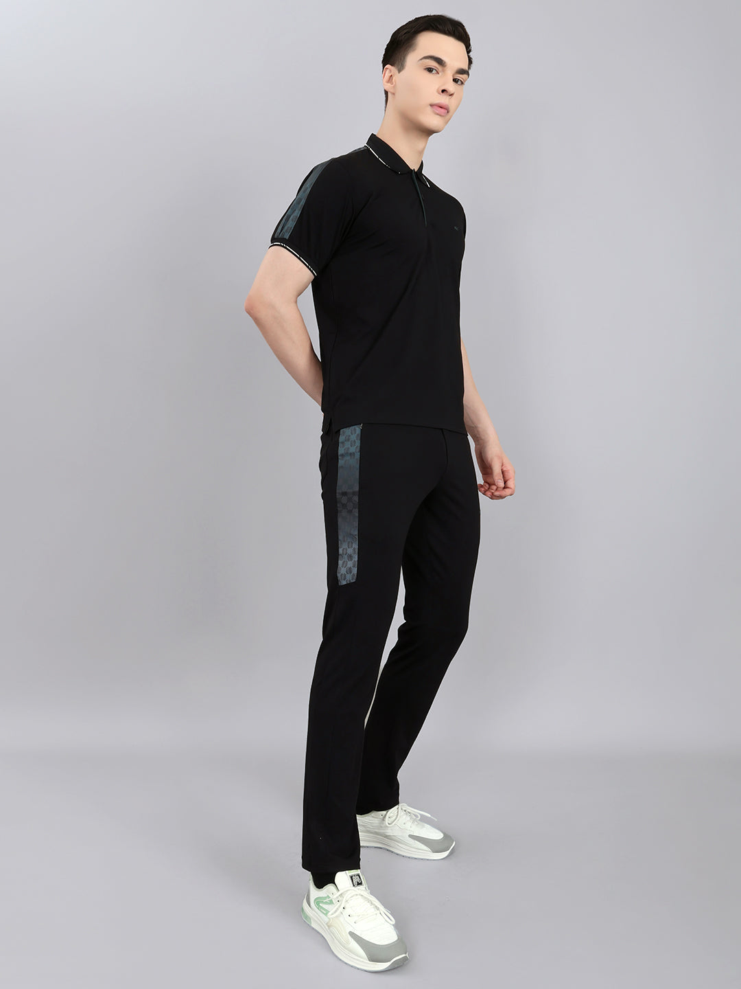 Men Black Solid Collar Half Sleeve Lower Set