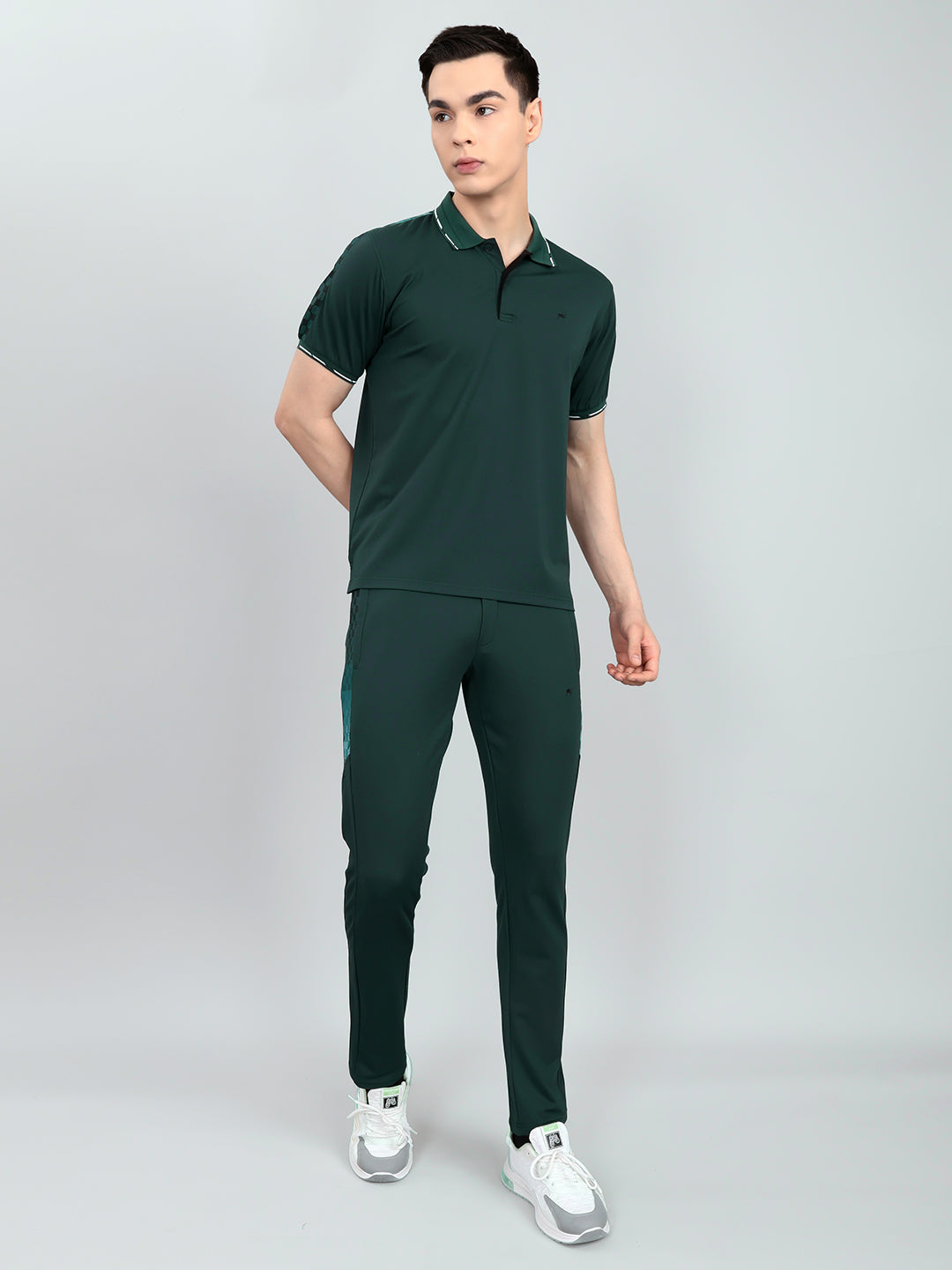 Men Green Solid Collar Half Sleeve Lower Set