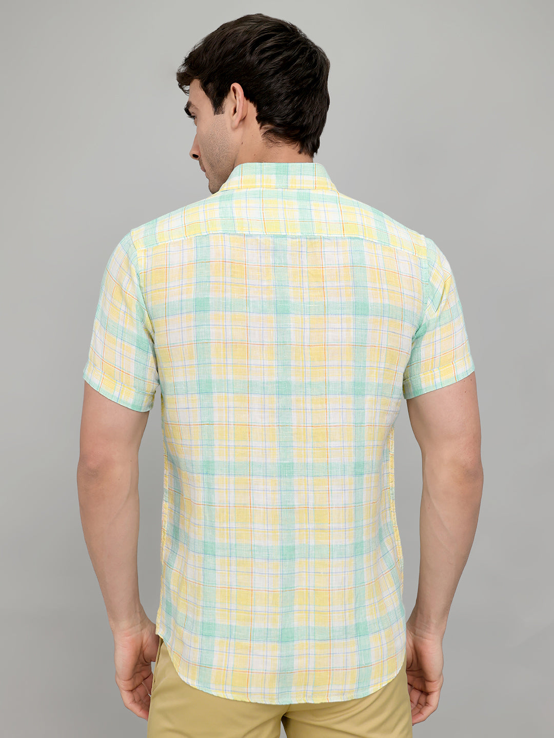 Men Yellow Check Collar Half Sleeve Shirt