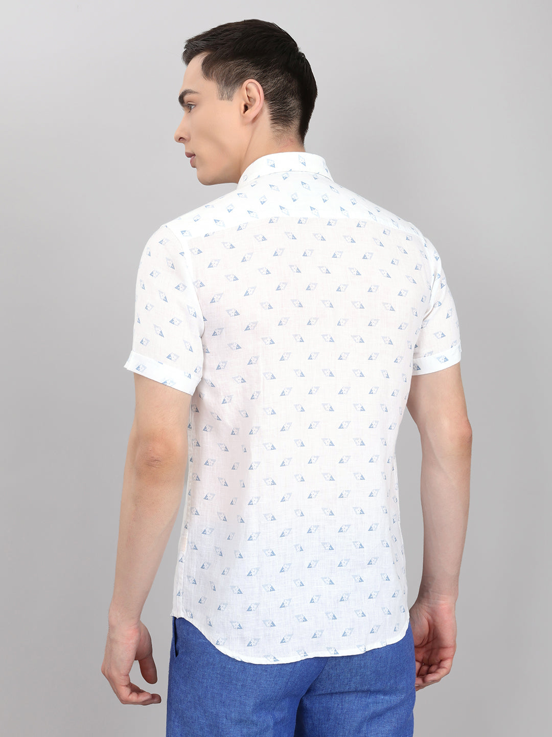Men White Printed Collar Half Sleeve Shirt