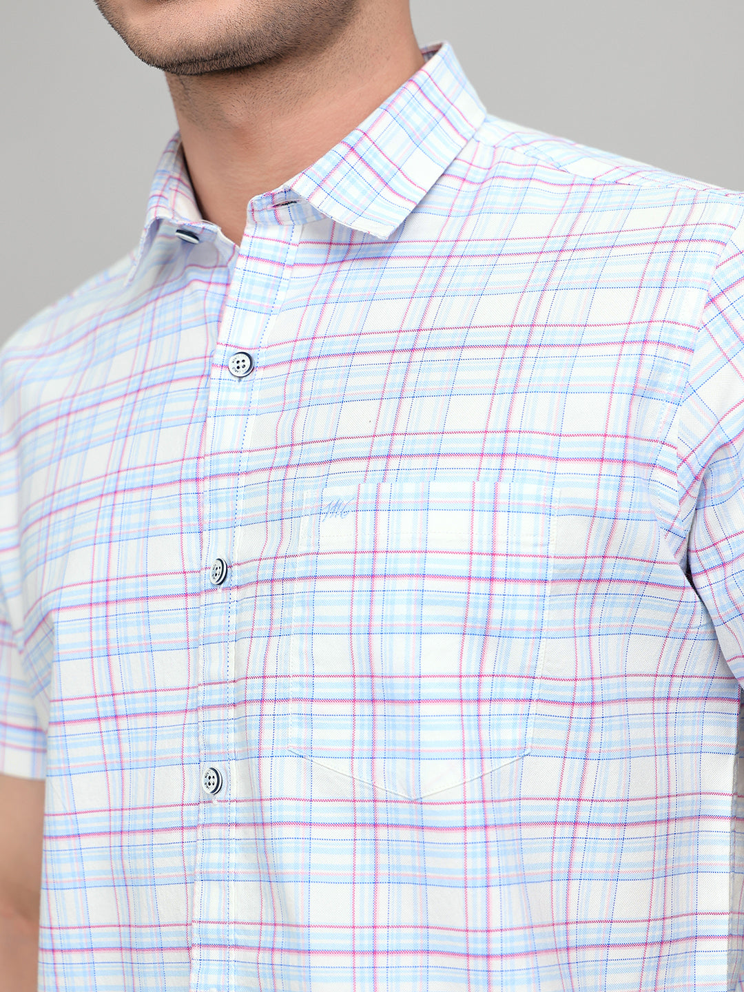 Men White Check Collar Half Sleeve Shirt