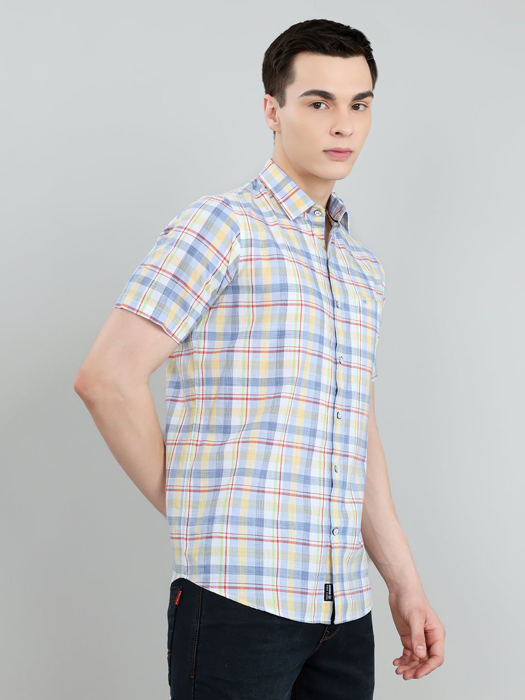 Men Blue Check Collar Half Sleeve Shirt