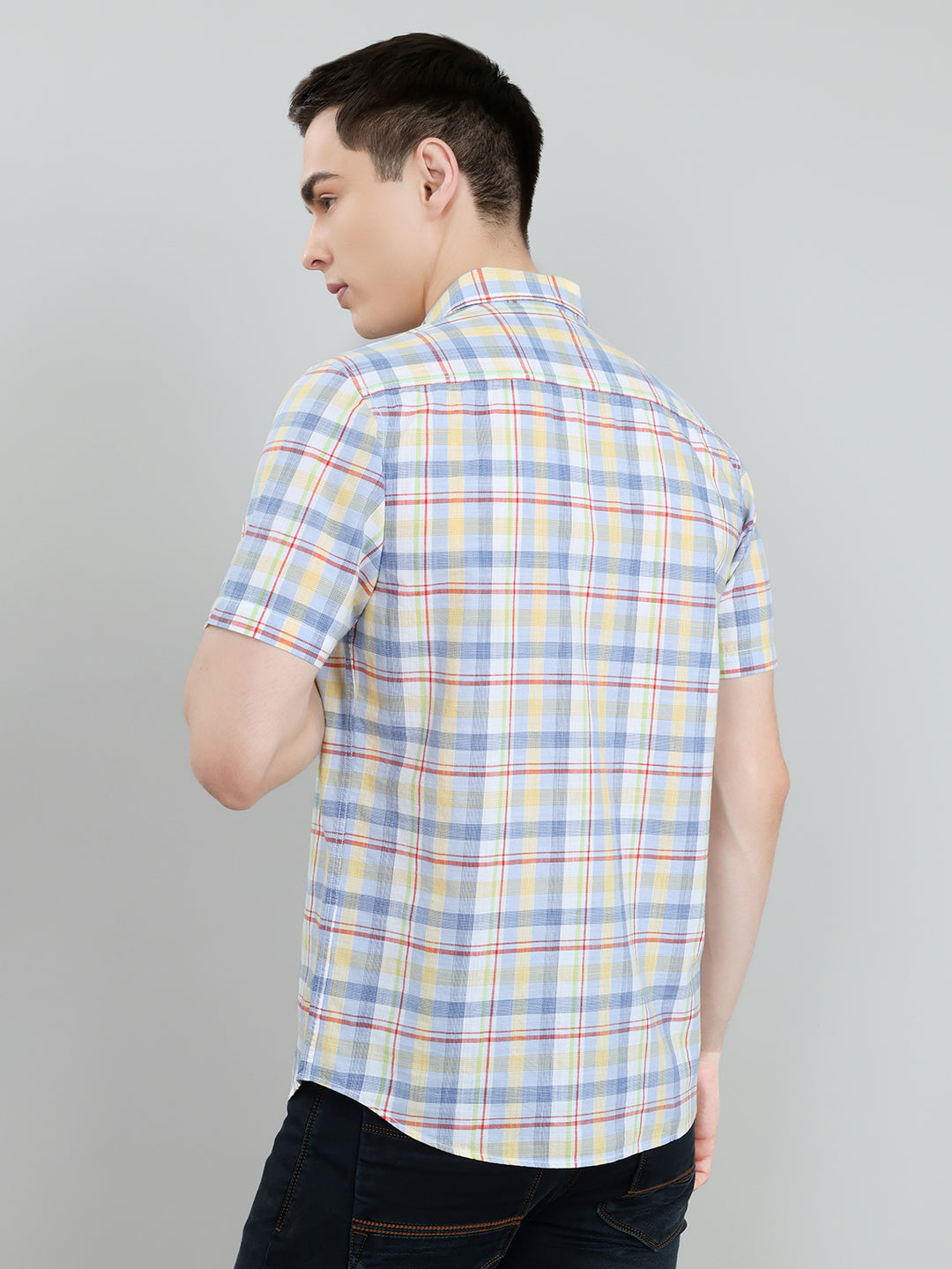 Men Blue Check Collar Half Sleeve Shirt