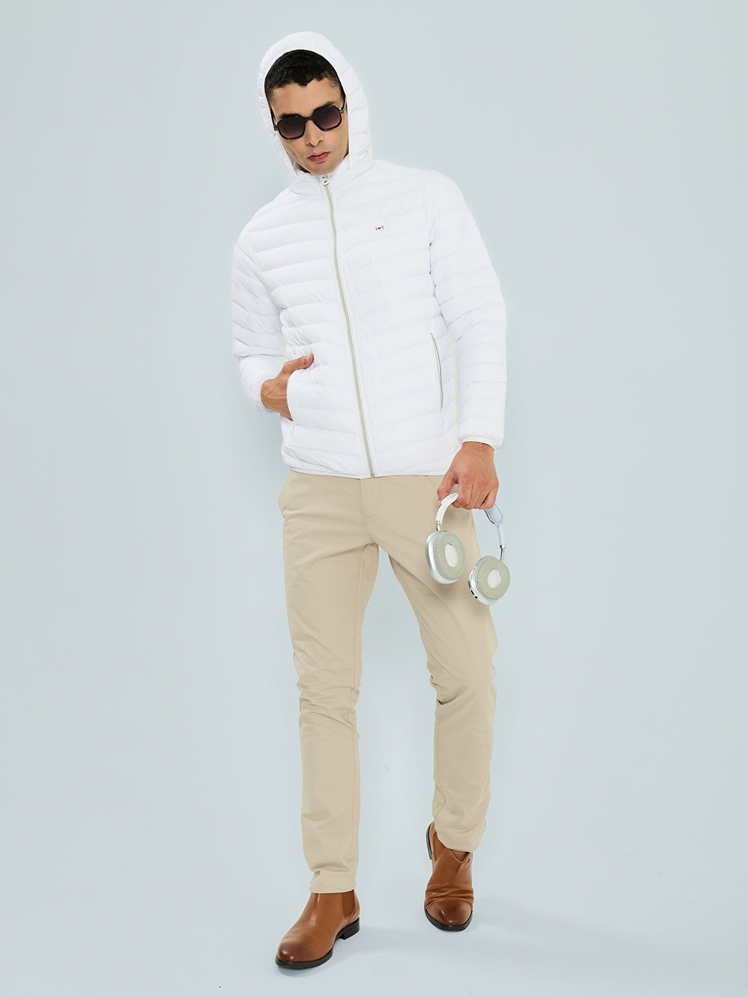 Men White Solid Detachable Hood Full Sleeve Puffer Jacket