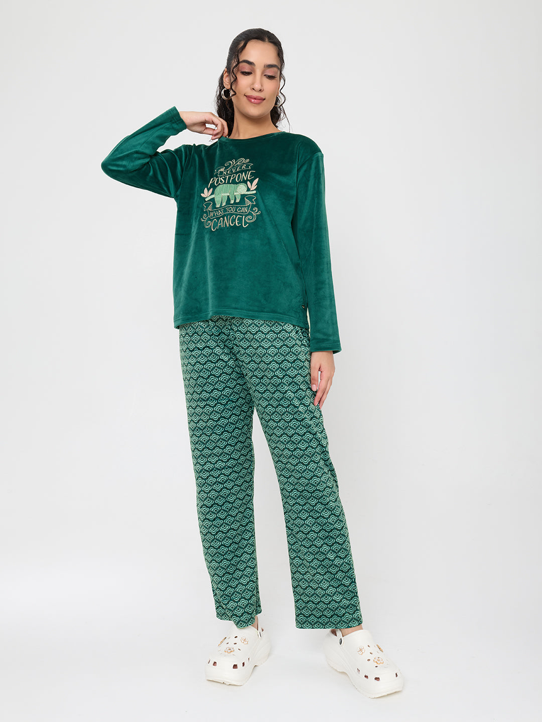 Women Green Embroidered Round Neck Full Sleeve Lower Set