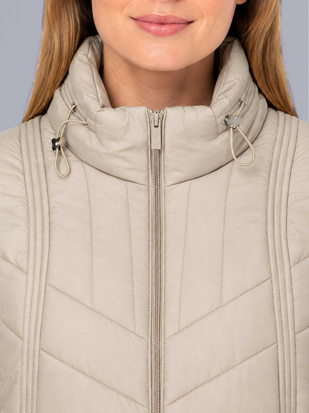 Women Beige Solid Stand Collar Full Sleeve Puffer Jacket