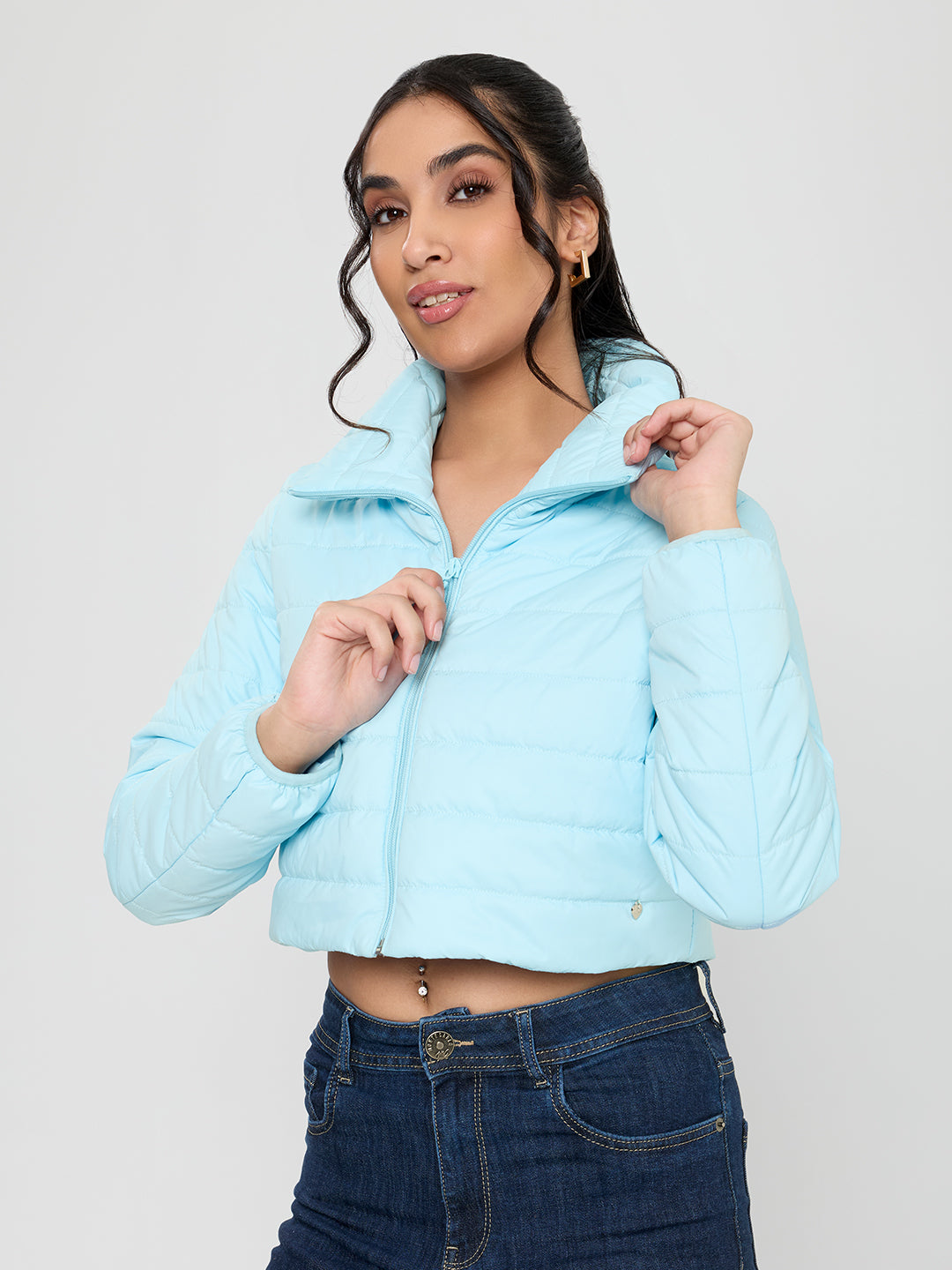 Women Sky Blue Solid Collar Full Sleeve Puffer Crop Jacket