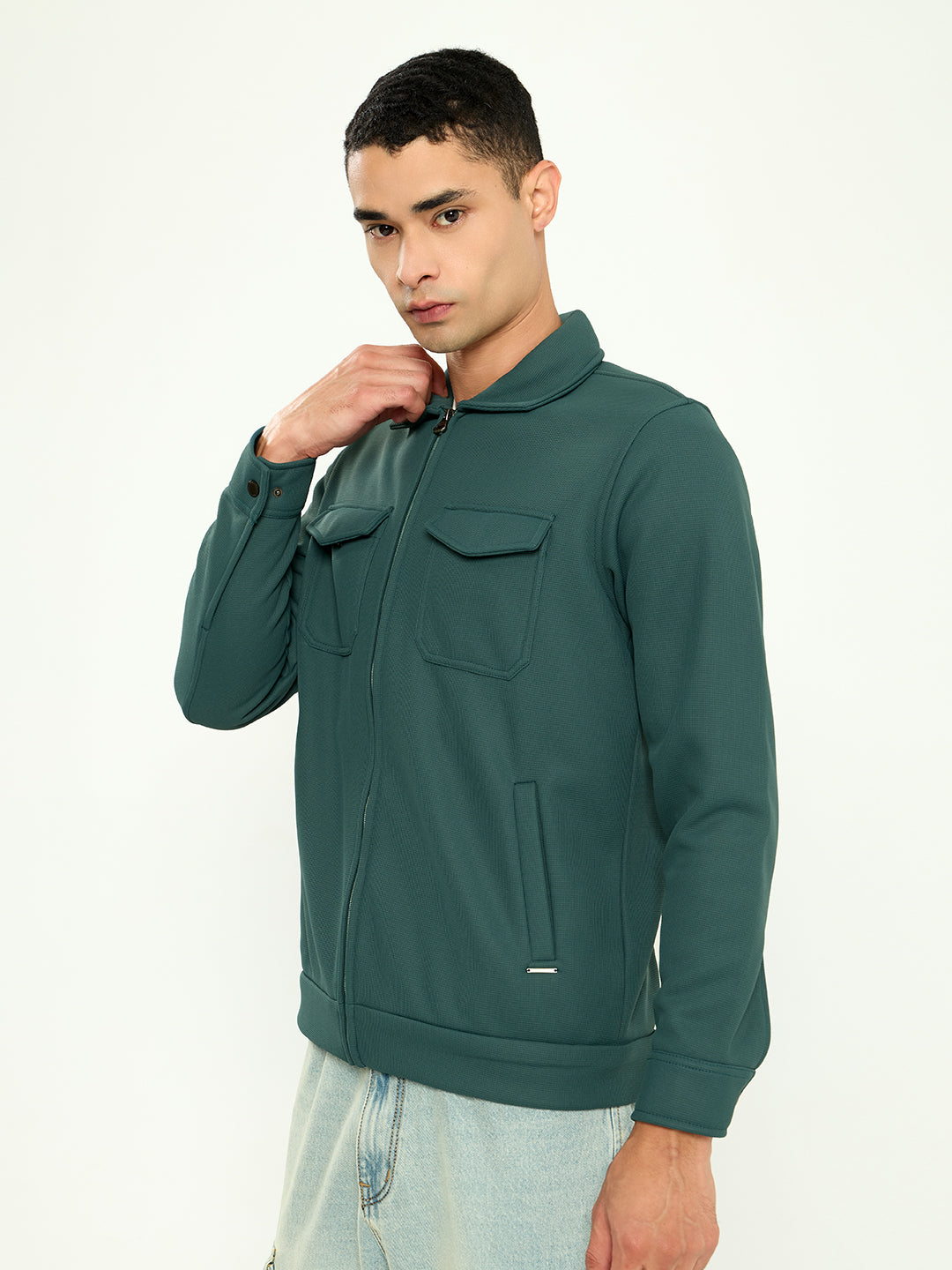 Men Green Solid Collar Full Sleeve Sweatshirt