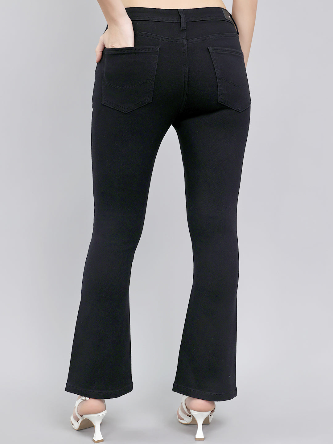 Women Black Light Wash Regular Fit Denim