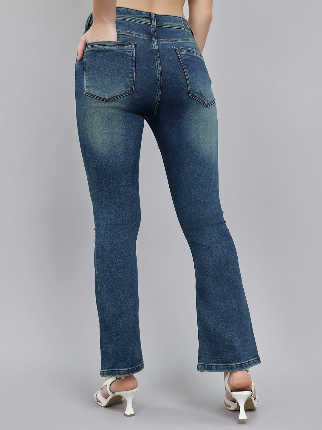 Women Blue Light Wash Regular Fit Denim