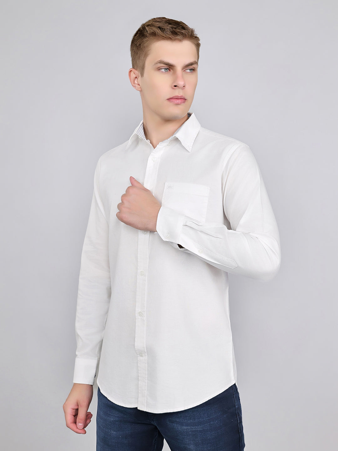 Men White Solid Collar Full Sleeve Shirt
